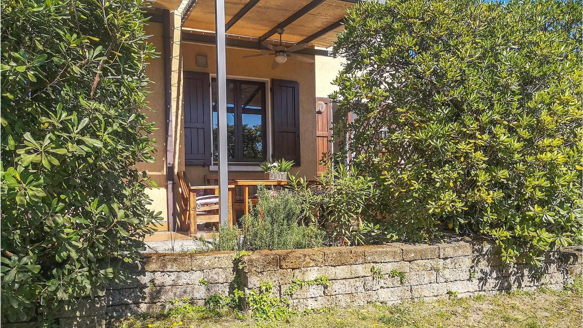 Prázdninový dům 3 Bedroom Amazing Home In Desenzano Del Garda