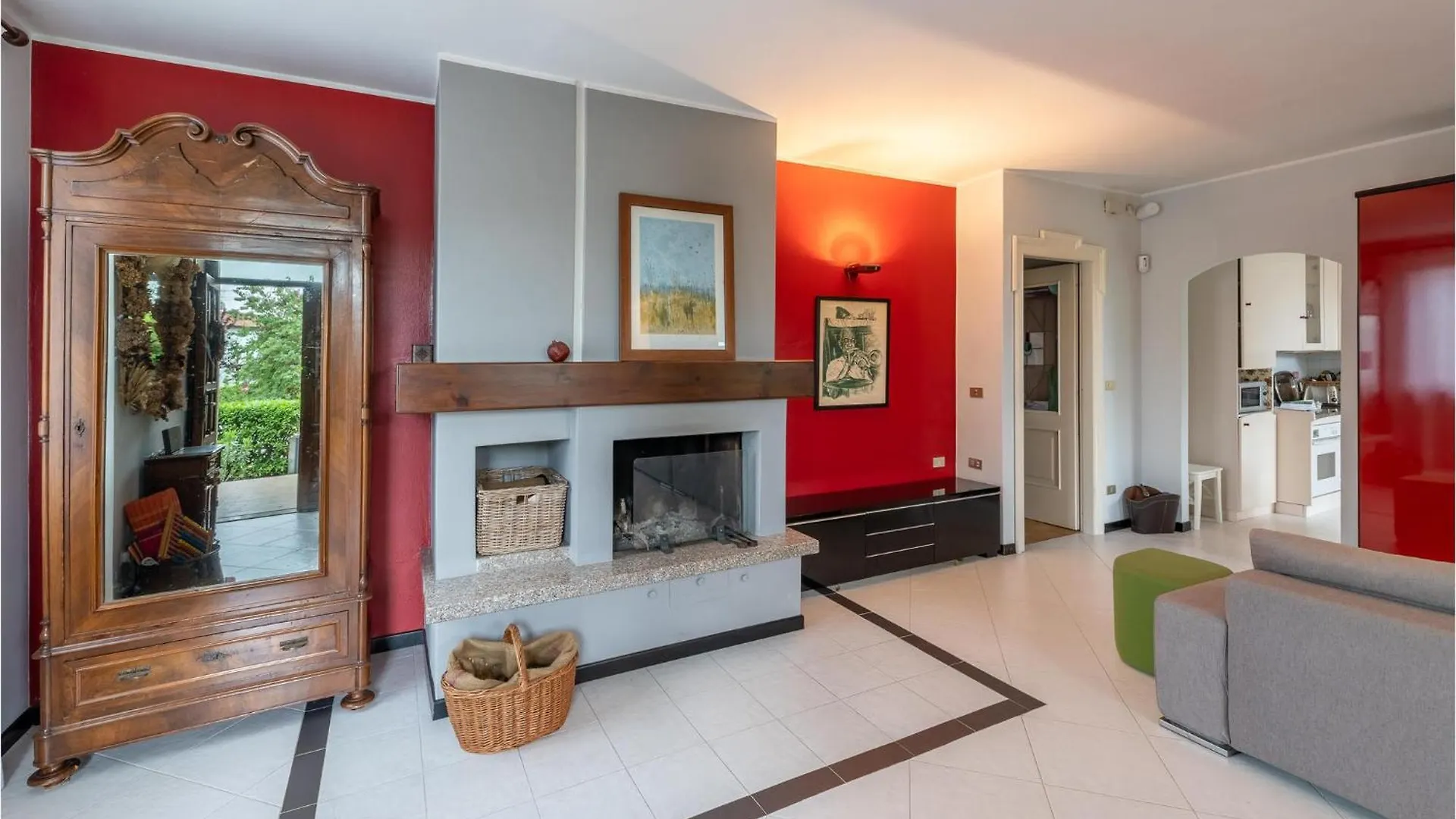 3 Bedroom Amazing Home In Desenzano Del Garda Itálie
