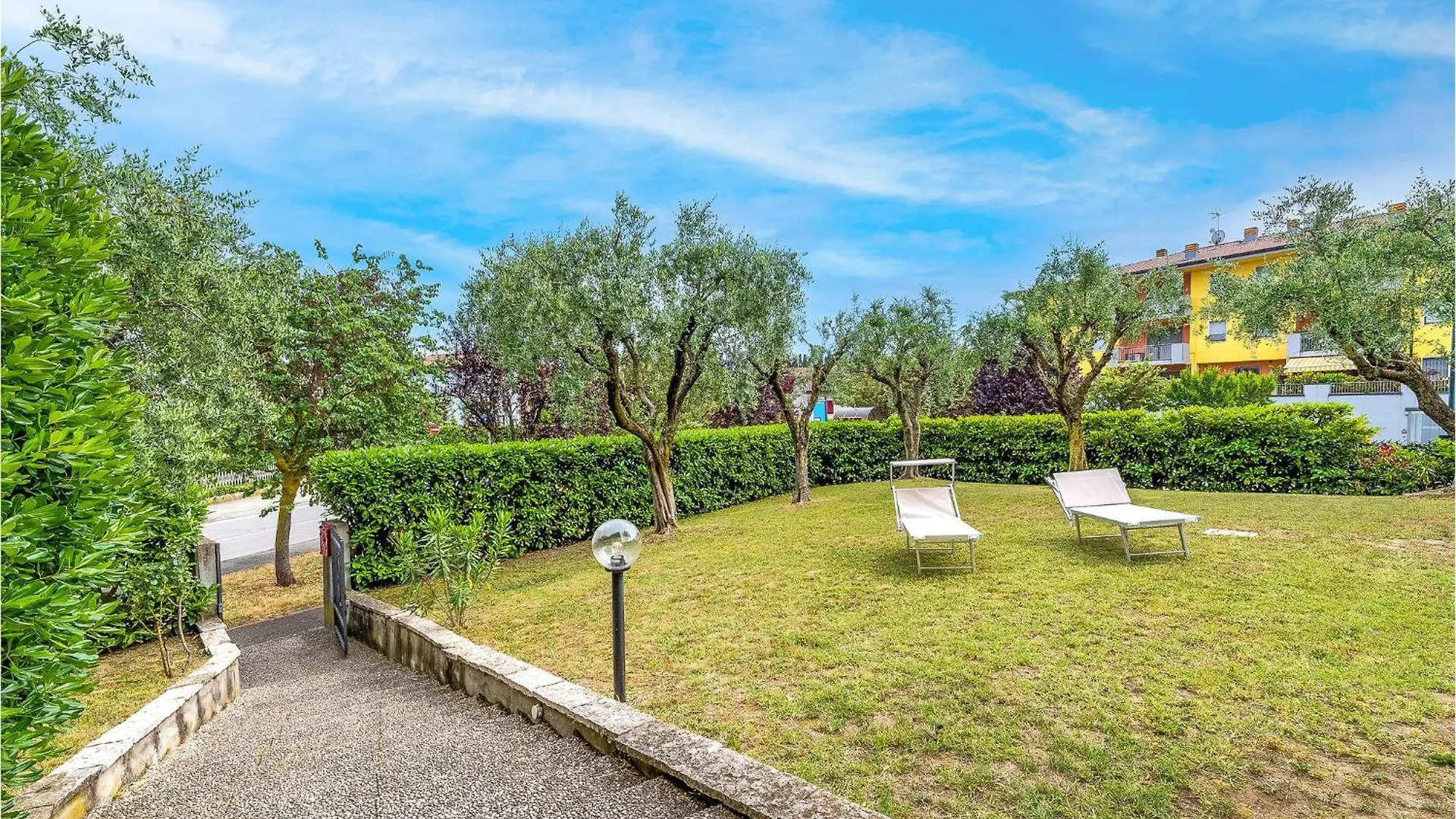 3 Bedroom Amazing Home In Desenzano Del Garda Itálie